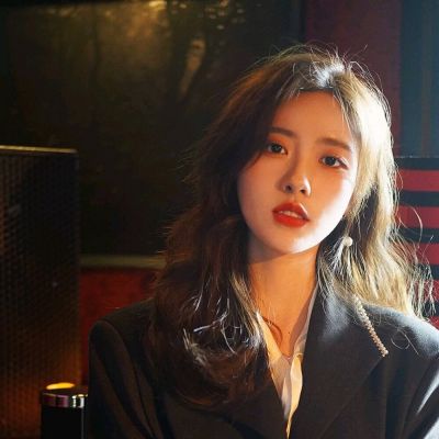 AI驱动半导体产业升级 产业链多环节迎新机遇